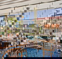 Comfort Inn Blue Lagoon Sails Restaurant - Sails Restaurant Closed Until Further Notice