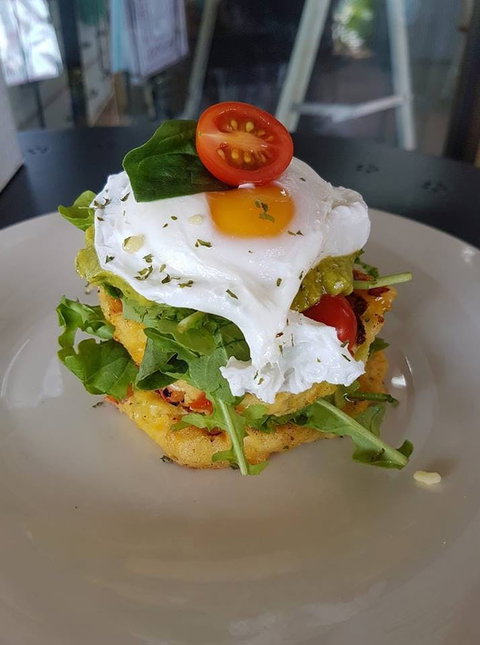 Dock N Dine - Holiday Find 0