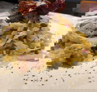 PIKKIO Pizzeria Trattoria - Holiday Find