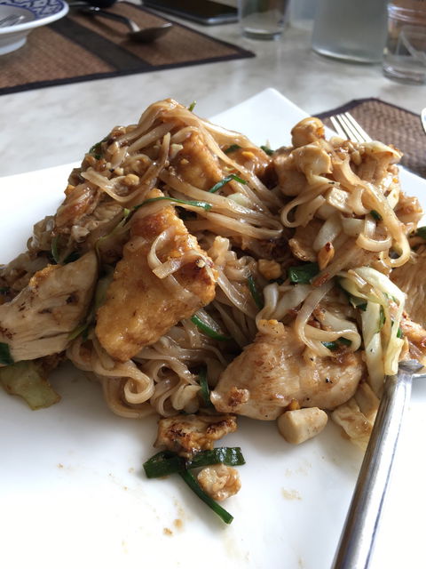 Thai On High Street - Holiday Find 3