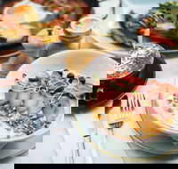 Birds of a Feather - Holiday Find