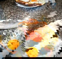 Sarah's Patisserie - Bertram - Holiday Find