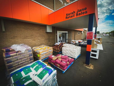 Sarah Jane Fine Foods:  Open Monday - Friday - Holiday Find 0