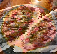 Curtin Tav - Holiday Find