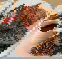 North Eastern Hotel - Holiday Find