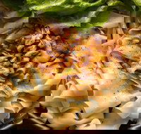 Seabay Kitchen - Epping - Holiday Find