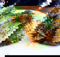 Kiah Seafood Restaurant - Holiday Find