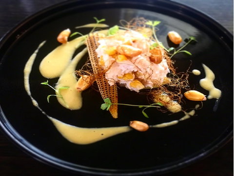 Miss Amelie & Little Miss - Holiday Find 1