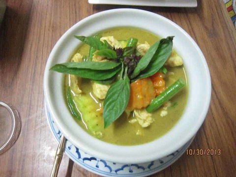 Thai Chinpala Kitchen & Restaurant - Holiday Find 0