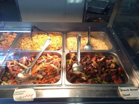 Hackham Pizza Pan - Holiday Find 0