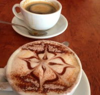 Claudia's Cafe - Holiday Find