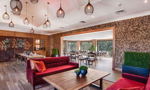 Palki Restaurant - Holiday Find 6