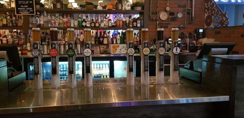 BAR36 - Holiday Find 0