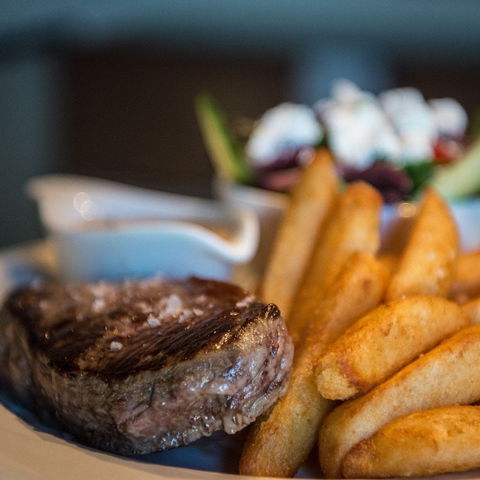 Cascades Restaurant - Holiday Find 0