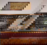McNevin's Gunyah Restaurant - Holiday Find