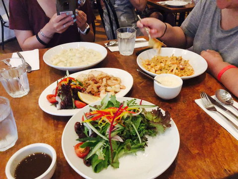 La Fettucinas - Holiday Find 0