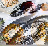 Mamma Mia Pizzeria - Holiday Find