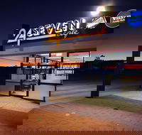 24 Seven Cafe - Holiday Find