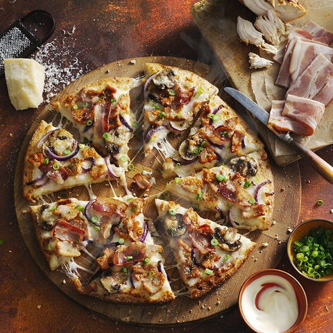 Domino's - Maryborough - Holiday Find 0