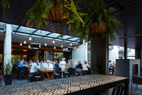 Ostani Lounge, Bar & Restaurant - Holiday Find 1