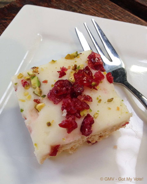 Artisti HQ - Holiday Find 0