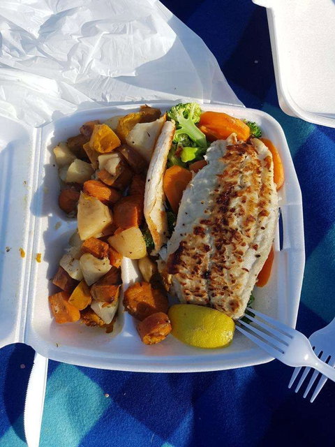 Florentine Pizza & Charcoal Chicken - Holiday Find 0