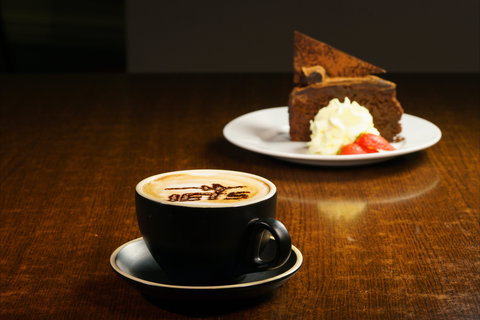 Ipswich Jets Leagues Club - Holiday Find 1