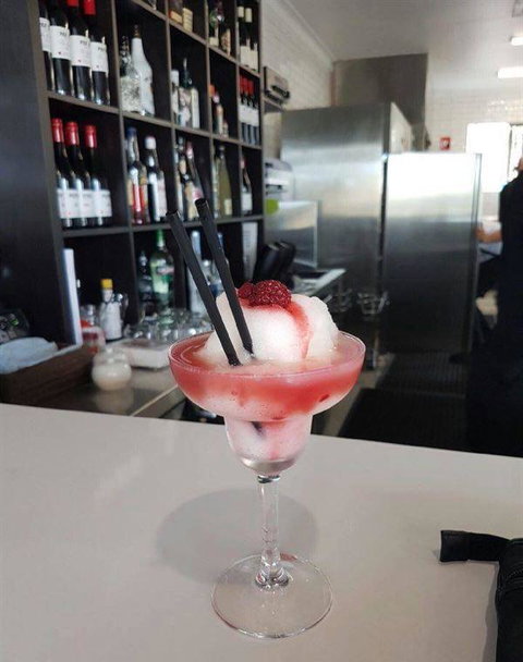 La Sen Vietnamese - Holiday Find 11