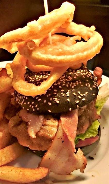 Toro Nero - Holiday Find 4