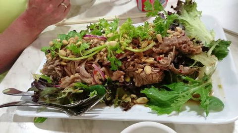 Huong Viet Cafe - Holiday Find 0