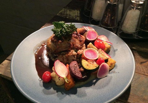 Vines Restaurant At Hollydene Estate - Holiday Find 10