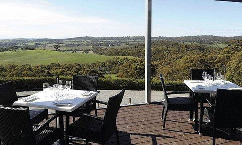 Bush DeVine Cafe - Holiday Find 2