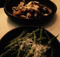 Willing Bros - Holiday Find