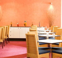 Aqua Restaurant  Bar - Holiday Find