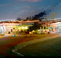 The Foreshore Restaurant  Cafe - Holiday Find