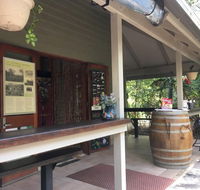 Platypus Lodge Restaurant - Holiday Find