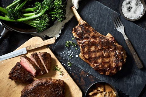 Outback Steakhouse - Holiday Find 0