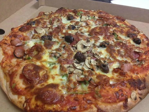 Eat-a-Pizza - Holiday Find 0