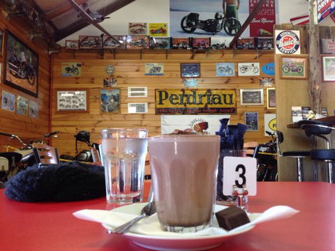 Burt Munro Motorcycle Cafe - Holiday Find 0