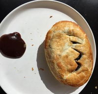 Devil's Den Cafe and Takeaway - Holiday Find