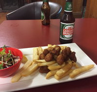 Man-O-Ross Hotel Restaurant - Holiday Find