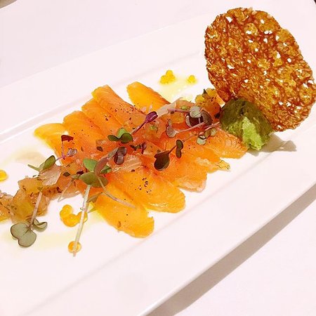 P'tite Ardoise Bistro - Holiday Find 0