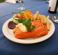 Regatta Point Tavern