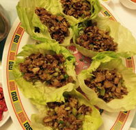 Lotus Court Connolly Chinese Restaurant - Holiday Find