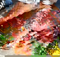 The Cornerstone Alehouse - Holiday Find