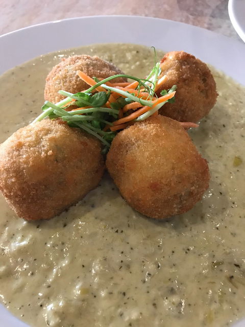 Venice Restaurant - Holiday Find 5
