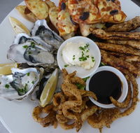 The Railway Tavern - Holiday Find