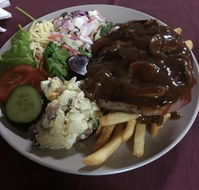 Commercial Hotel Dowerin - Holiday Find