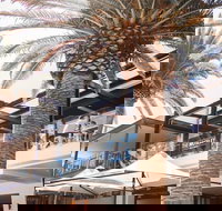 The Moseley Bar  Kitchen - Holiday Find