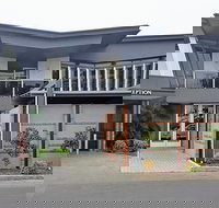 The Highlander Hotel - Holiday Find